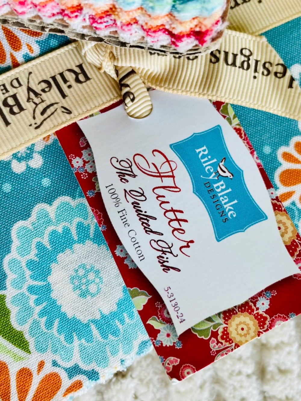 2 Riley Blake Designs "Twice as Nice" 5” stacker charm packs Quilted Fish Cotton - Picture 5 of 13